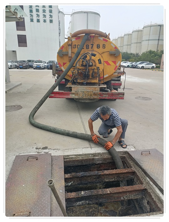 南陵隔油池清掏