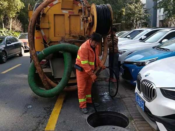 南陵排污管道清淤